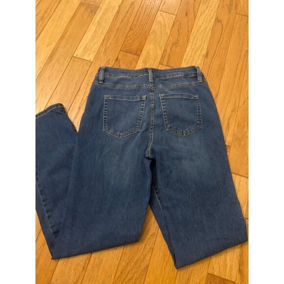 Style & Co Straight Leg women's blue medium wash mid rise casual jeans size 6 - Picture 4 of 10